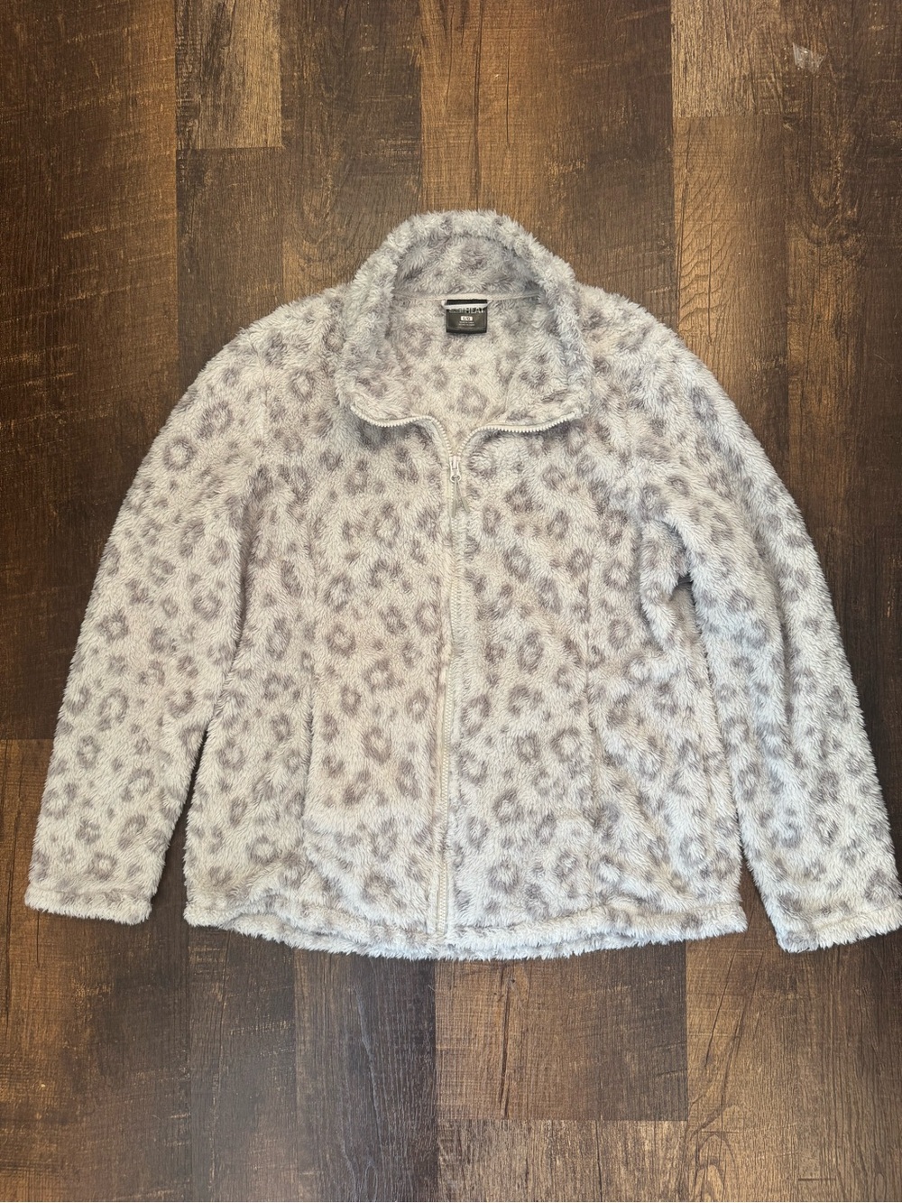 32 degrees Fuzzy Leopard Print Full-Zip Jacket in Light Gray/white